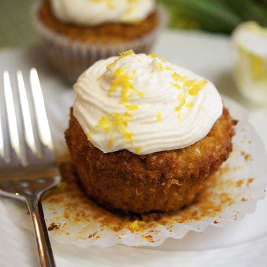 Achieve Light & Creamy Vegan Lemon Coconut Frosting for Cakes